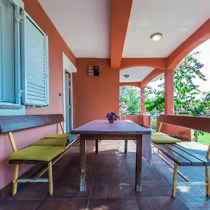 Carmen Appartement Bibinje